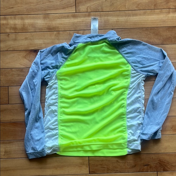 OshKosh B'gosh Kids Rashguard - Gray and Neon Yellow - Picture 5 of 5